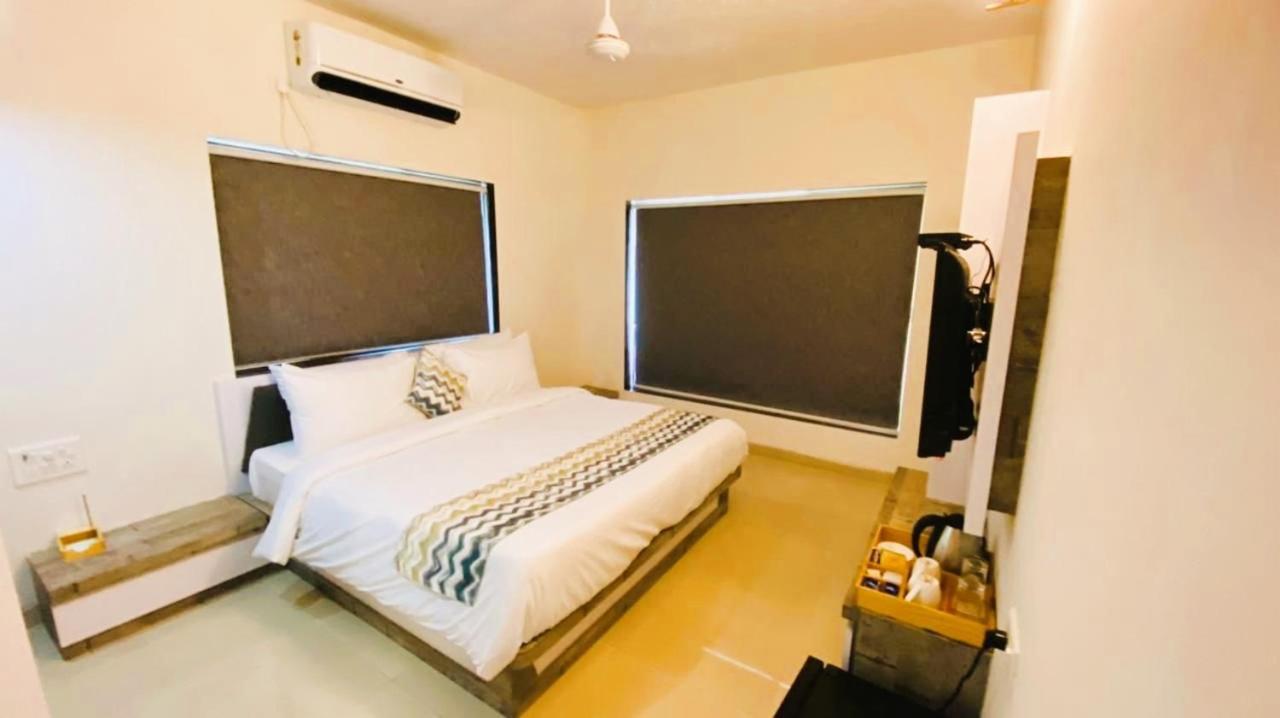 Nest Beacon Resort Daman Exterior foto